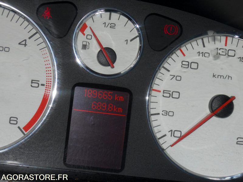 Peugeot 407 189665kms 2009 - Autovettura: foto 5 Peugeot 407 189665kms 2009 - Autovettura: foto 5
