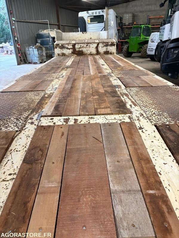 Porte engins ROBUSTE KAISER - 2010 - plancher neuf - Rimorchio pianale ribassato: foto 4 Porte engins ROBUSTE KAISER - 2010 - plancher neuf - Rimorchio pianale ribassato: foto 4