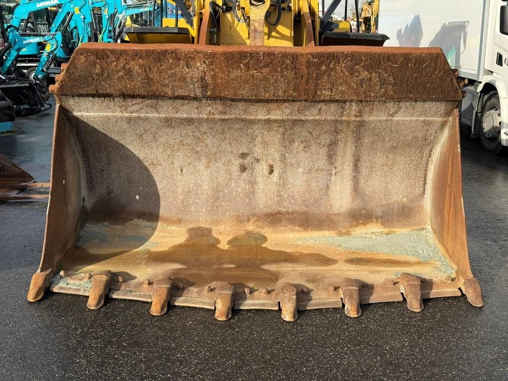 CAT 966M - Pala gommata: foto 2 CAT 966M - Pala gommata: foto 2