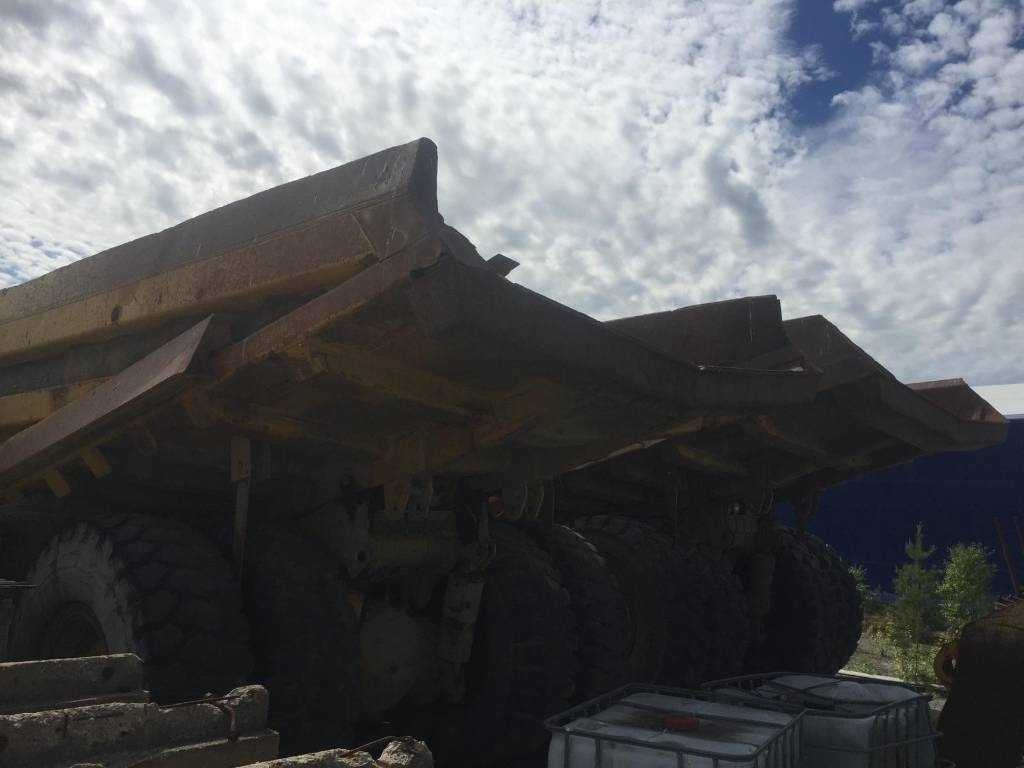 Komatsu HD 465-5 - Dumper rigido: foto 5 Komatsu HD 465-5 - Dumper rigido: foto 5