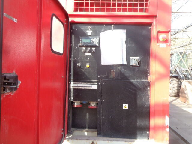 Doosan G150 - Gruppo elettrogeno: foto 5 Doosan G150 - Gruppo elettrogeno: foto 5