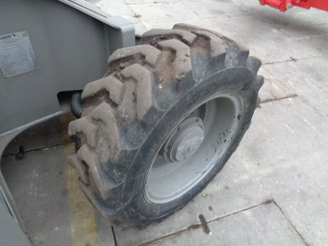 Haulotte HA120 - Piattaforma articolata: foto 2 Haulotte HA120 - Piattaforma articolata: foto 2