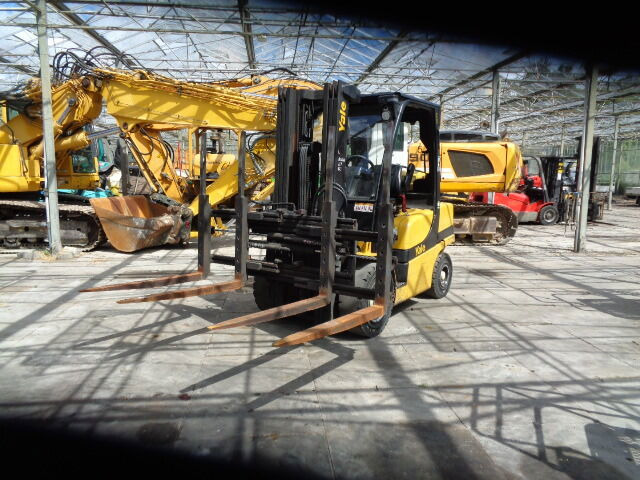 Yale GLP25 - Carrello elevatore: foto 1 Yale GLP25 - Carrello elevatore: foto 1