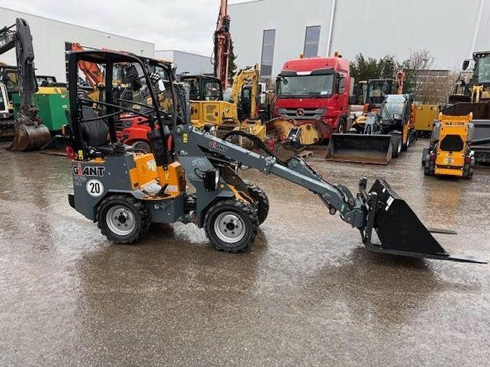 GiANT G1100  - Pala gommata: foto 4 GiANT G1100  - Pala gommata: foto 4