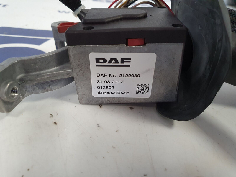 DAF XF106 - Relé per Camion: foto 3 DAF XF106 - Relé per Camion: foto 3