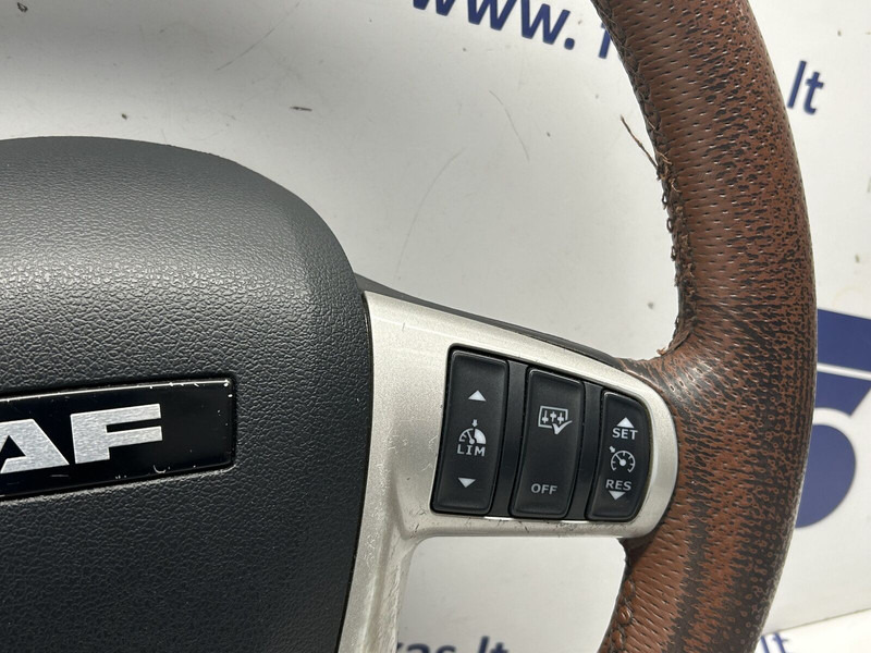 DAF steering wheel - Volante per Camion: foto 4 DAF steering wheel - Volante per Camion: foto 4