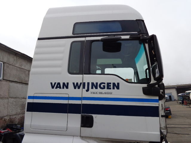 MAN Perfect condition EUROPE DELIVERY - Cabina e interni per Camion: foto 3 MAN Perfect condition EUROPE DELIVERY - Cabina e interni per Camion: foto 3