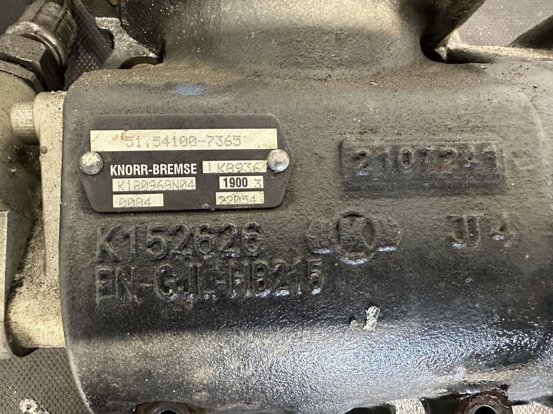 MAN TGX - Pompa sterzo per Camion: foto 3 MAN TGX - Pompa sterzo per Camion: foto 3