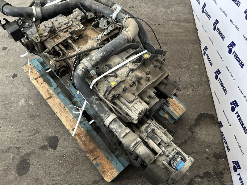 MAN manual gearbox with intarder - Cambio per Camion: foto 3 MAN manual gearbox with intarder - Cambio per Camion: foto 3