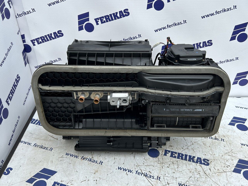 Mercedes-Benz air conditionioning heater system - Riscaldamento/ Ventilazione per Camion: foto 3 Mercedes-Benz air conditionioning heater system - Riscaldamento/ Ventilazione per Camion: foto 3