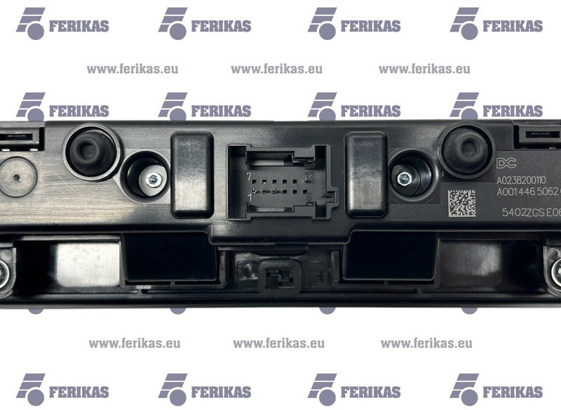 Mercedes-Benz control buttons, switches - Cruscotto per Camion: foto 5 Mercedes-Benz control buttons, switches - Cruscotto per Camion: foto 5