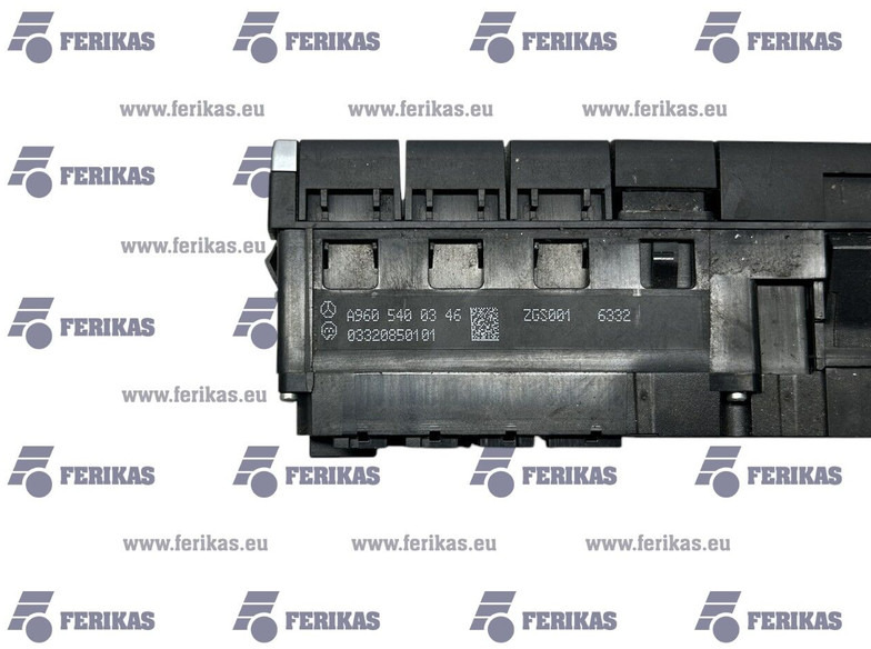 Mercedes-Benz warning light switch panel - Cruscotto per Camion: foto 3 Mercedes-Benz warning light switch panel - Cruscotto per Camion: foto 3