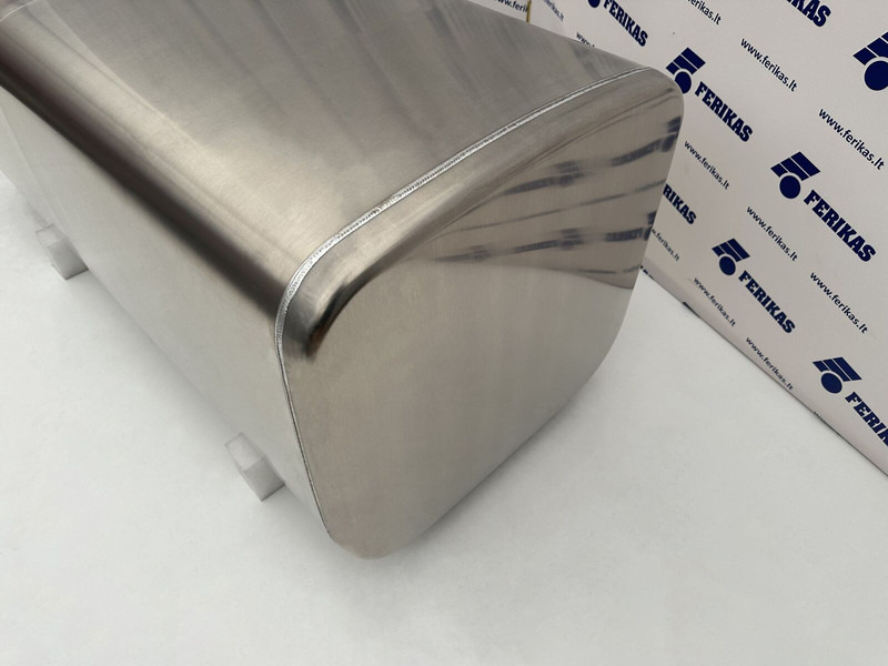 Scania New aluminum fuel tank 700L - Serbatoio carburante per Camion: foto 2 Scania New aluminum fuel tank 700L - Serbatoio carburante per Camion: foto 2