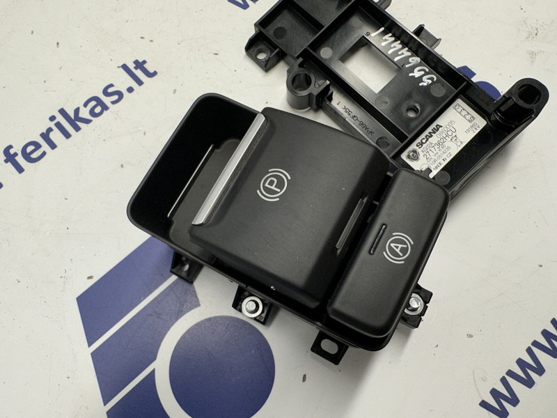 Scania parking brake switch - Cabina e interni per Camion: foto 3 Scania parking brake switch - Cabina e interni per Camion: foto 3