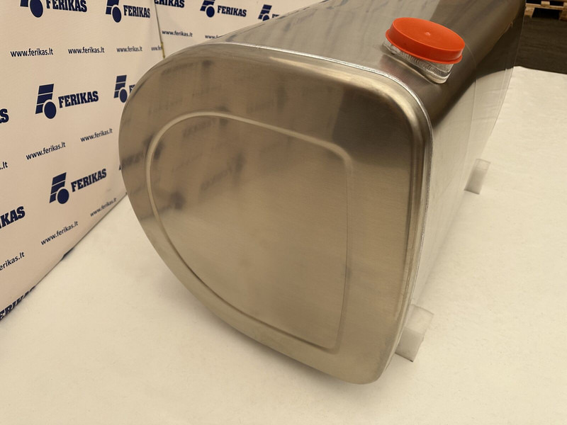 Volvo New aluminum fuel 530L - Serbatoio carburante per Camion: foto 3 Volvo New aluminum fuel 530L - Serbatoio carburante per Camion: foto 3