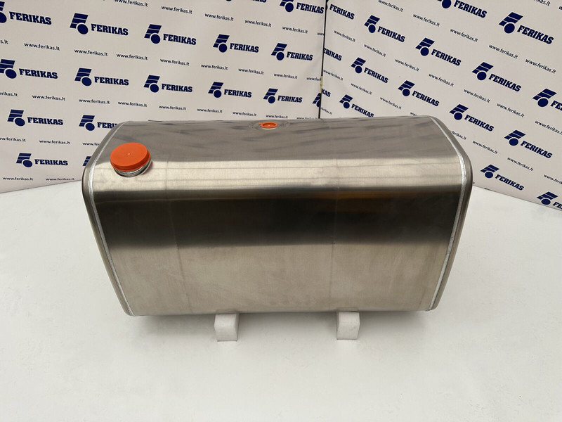 Volvo New aluminum fuel tank 490L - Serbatoio carburante per Camion: foto 1 Volvo New aluminum fuel tank 490L - Serbatoio carburante per Camion: foto 1