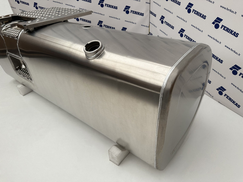 Volvo New aluminum fuel tank 870L - Serbatoio carburante per Camion: foto 2 Volvo New aluminum fuel tank 870L - Serbatoio carburante per Camion: foto 2
