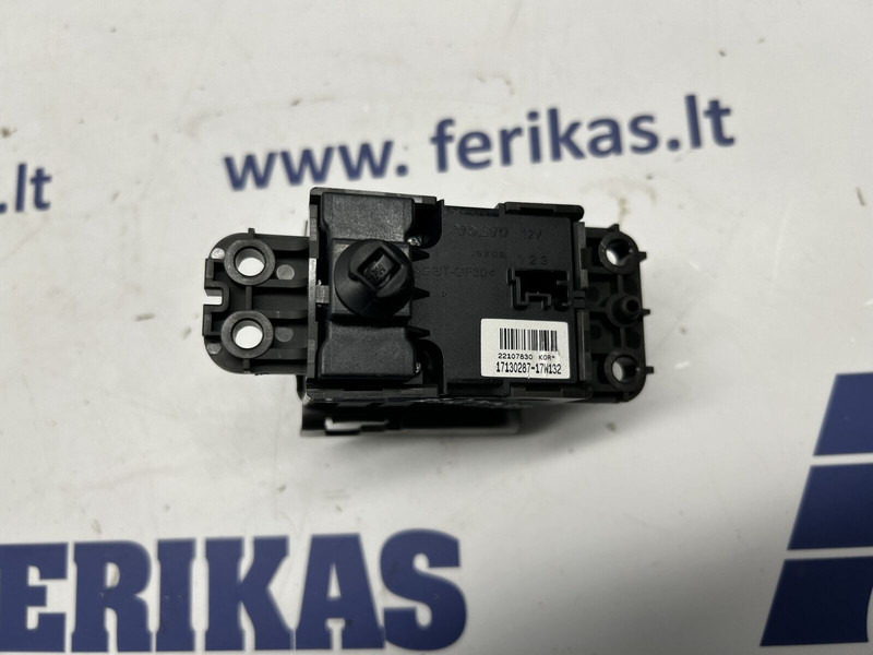 Volvo parking brake switch - Cabina e interni per Camion: foto 2 Volvo parking brake switch - Cabina e interni per Camion: foto 2