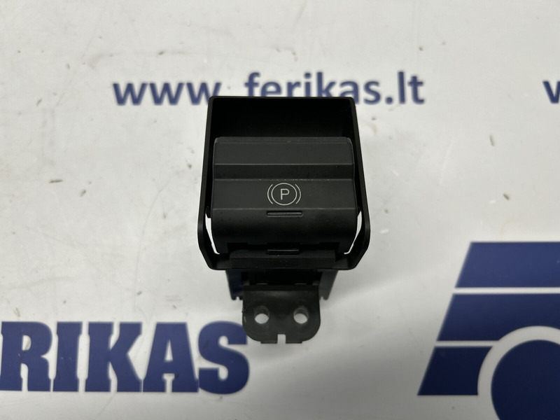 Volvo parking brake switch - Cabina e interni per Camion: foto 1 Volvo parking brake switch - Cabina e interni per Camion: foto 1