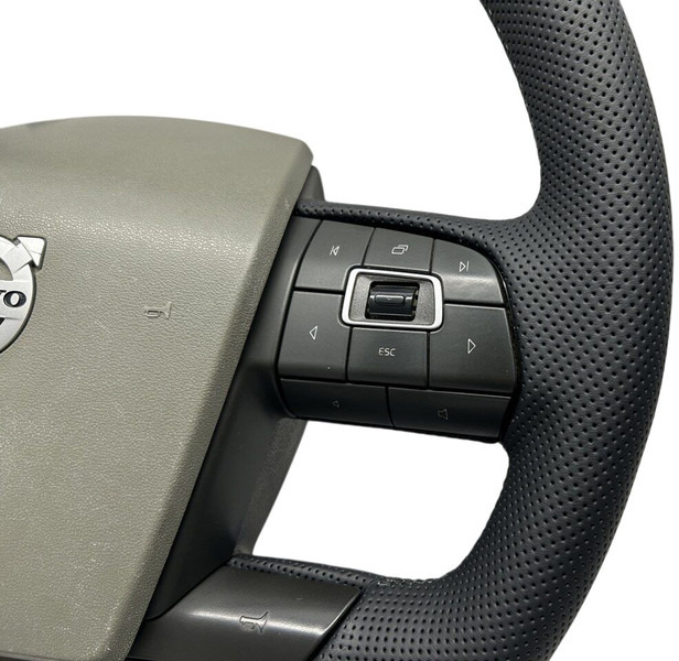 Volvo refurbished - Volante per Camion: foto 4 Volvo refurbished - Volante per Camion: foto 4