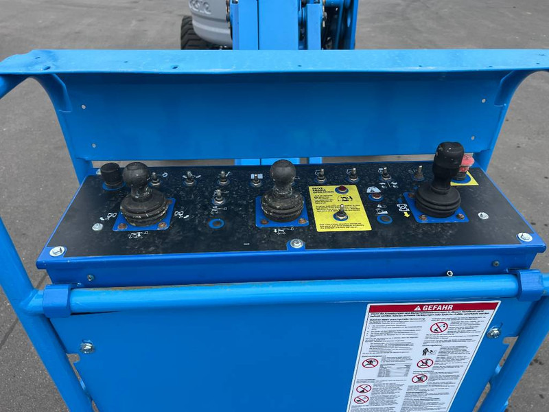 Piattaforma articolata Genie Z45/25 JRT 4x4 diesel 16m (1601): foto 13
