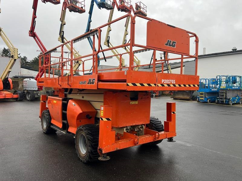 JLG 4394 RT diesel 4x4 15m (1747) - Piattaforma a pantografo: foto 5 JLG 4394 RT diesel 4x4 15m (1747) - Piattaforma a pantografo: foto 5