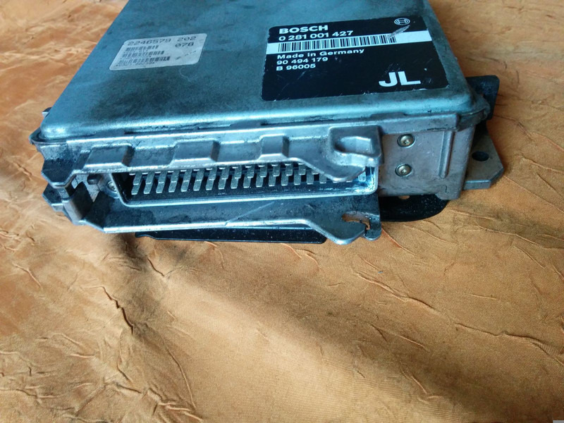 Bosch 0281001427 A 0004460839 - ECU: foto 4 Bosch 0281001427 A 0004460839 - ECU: foto 4