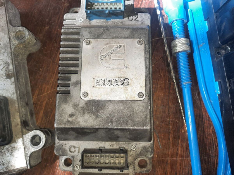 Cummins 239Kvt - ECU: foto 2 Cummins 239Kvt - ECU: foto 2