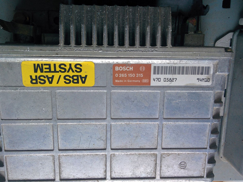 MAN ABS 0265150315 . 0206000008 - ECU: foto 1 MAN ABS 0265150315 . 0206000008 - ECU: foto 1