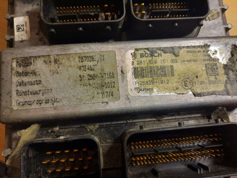 MAN BOSCH 0281001521. 0261200173 \ 020600009 - ECU: foto 3 MAN BOSCH 0281001521. 0261200173 \ 020600009 - ECU: foto 3