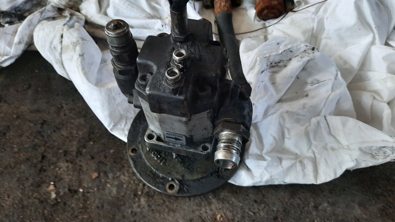 MAN BOSCH /SAUER - Radiatore per Autobus: foto 3 MAN BOSCH /SAUER - Radiatore per Autobus: foto 3