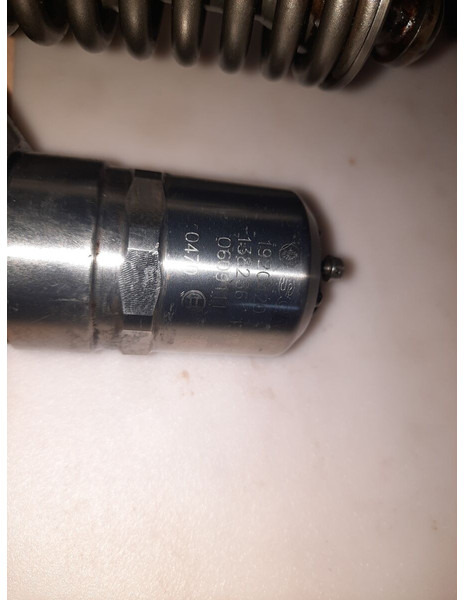 MAN мерседес -192NN9 - Filtro carburante: foto 5 MAN мерседес -192NN9 - Filtro carburante: foto 5