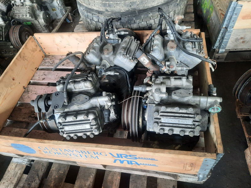 Mercedes-Benz 906 HFC 134A. FK40. FK-30. FK50 - Compressore A/C: foto 1 Mercedes-Benz 906 HFC 134A. FK40. FK-30. FK50 - Compressore A/C: foto 1