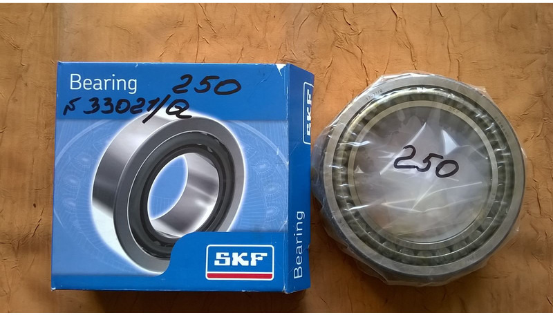 Mercedes-Benz A 001981503102 - Sospensione: foto 1 Mercedes-Benz A 001981503102 - Sospensione: foto 1