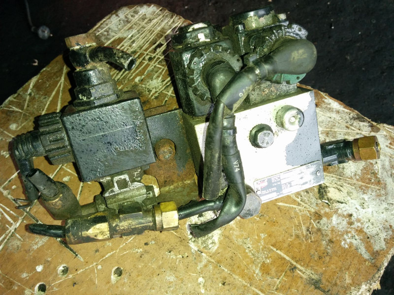 Neoplan LINNIG EL0057 - ECU: foto 5 Neoplan LINNIG EL0057 - ECU: foto 5