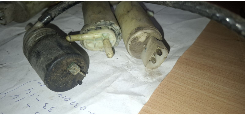 Hella 8TW 004 764-041 - Ricambi: foto 5 Hella 8TW 004 764-041 - Ricambi: foto 5