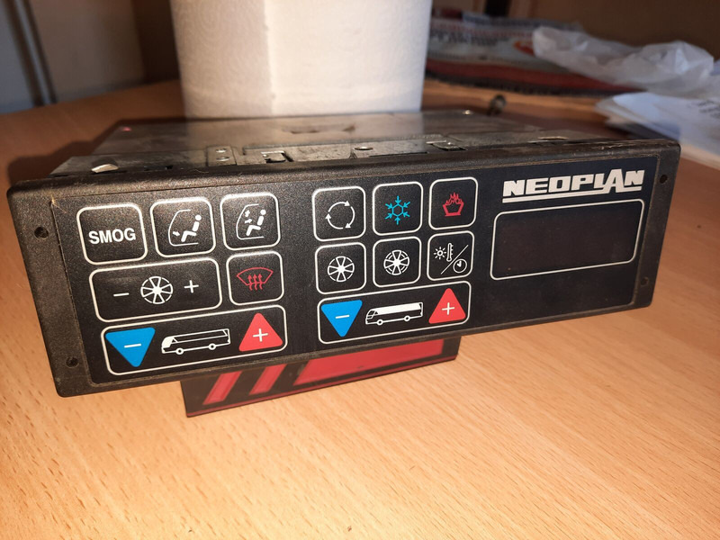 Neoplan Klimat kontrol RS232 BADER/ Clima Aire - Ricambi: foto 1 Neoplan Klimat kontrol RS232 BADER/ Clima Aire - Ricambi: foto 1