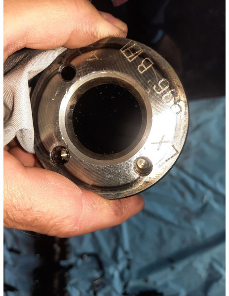 Scania 1749102./ 12E185 - Motore e ricambi: foto 5 Scania 1749102./ 12E185 - Motore e ricambi: foto 5