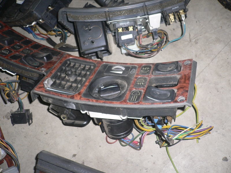 Scania Skaniya 14114092226214 Scania 124 truck - ECU per Camion: foto 3 Scania Skaniya 14114092226214 Scania 124 truck - ECU per Camion: foto 3