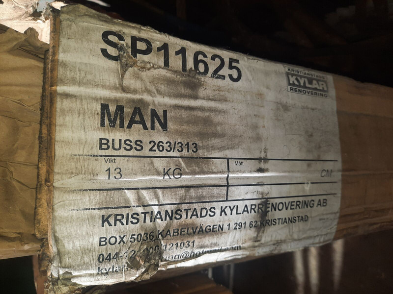 Scania man - Radiatore: foto 3 Scania man - Radiatore: foto 3