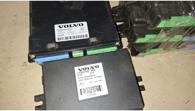 Volvo 23499009 - ECU: foto 4 Volvo 23499009 - ECU: foto 4