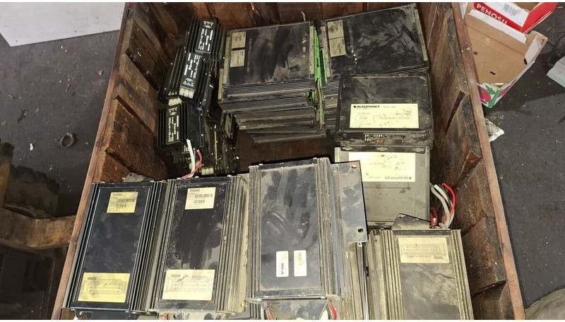 Volvo THOREB NODE/ Scania - ECU: foto 4 Volvo THOREB NODE/ Scania - ECU: foto 4