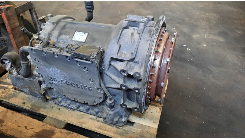 ZF 6AP1400B 4181040055 - Cambio: foto 1 ZF 6AP1400B 4181040055 - Cambio: foto 1