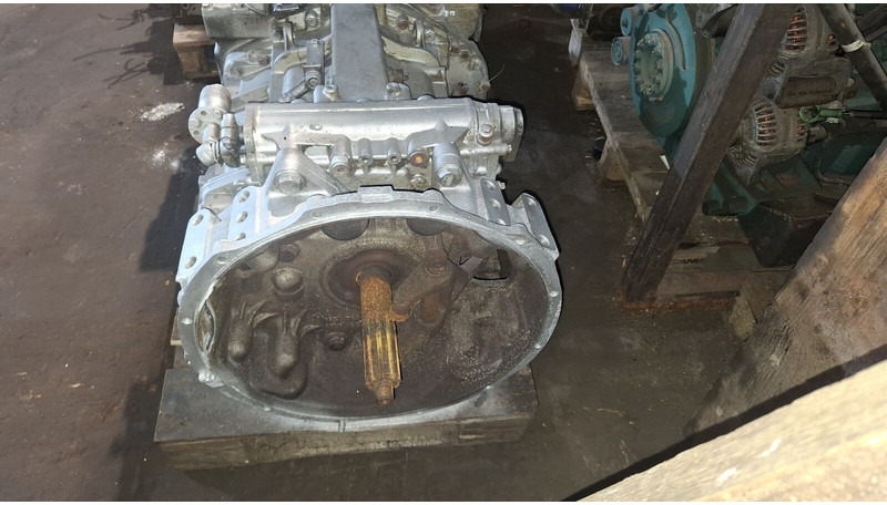 ZF GO210-6. S6 85+GV80/ S6 90 + GV90 - Cambio: foto 2 ZF GO210-6. S6 85+GV80/ S6 90 + GV90 - Cambio: foto 2