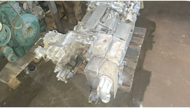 ZF GO210-6. S6 85+GV80/ S6 90 + GV90 - Cambio: foto 4 ZF GO210-6. S6 85+GV80/ S6 90 + GV90 - Cambio: foto 4