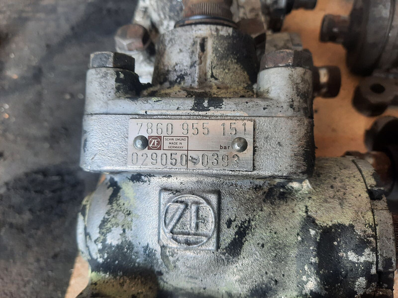 Zf Lenksysteme OmniLink - Scatola dello sterzo: foto 3 Zf Lenksysteme OmniLink - Scatola dello sterzo: foto 3