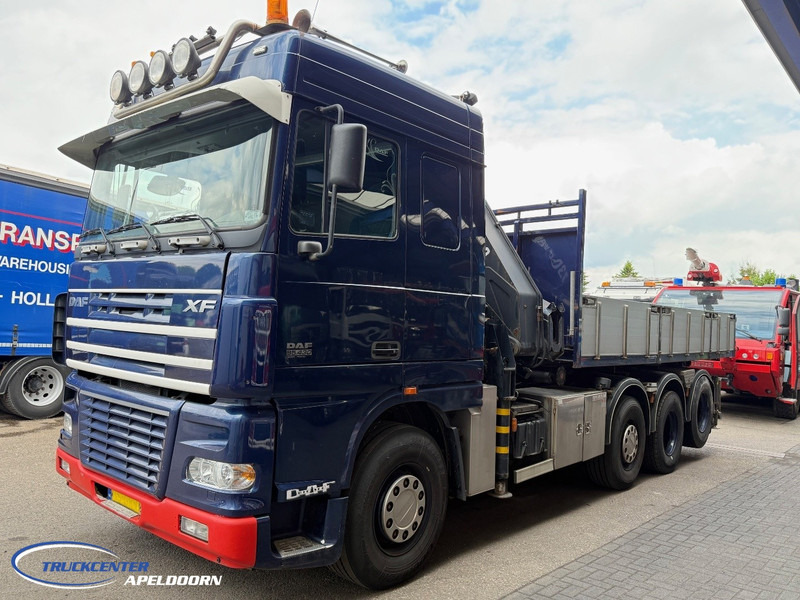 DAF XF 95.430 HIAB 330-5, 8x2 - Autocarro portacontainer/ Caisse interchangeable, Camion con gru: foto 3 DAF XF 95.430 HIAB 330-5, 8x2 - Autocarro portacontainer/ Caisse interchangeable, Camion con gru: foto 3