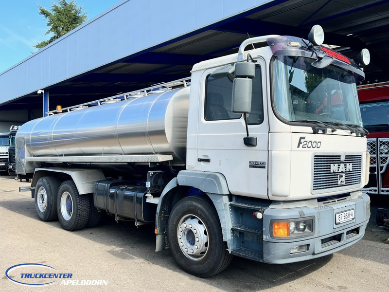 MAN 26.403 Manuel, Retarder, Reduction axle, 14250 liter - Camion cisterna: foto 1 MAN 26.403 Manuel, Retarder, Reduction axle, 14250 liter - Camion cisterna: foto 1