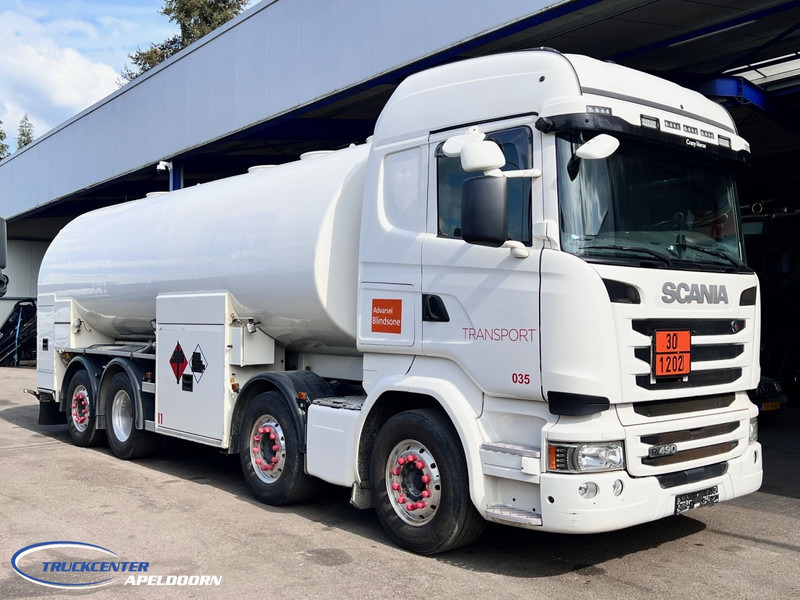Scania R490 8x2, Retarder, 25000 Liter ADR - Camion cisterna: foto 1 Scania R490 8x2, Retarder, 25000 Liter ADR - Camion cisterna: foto 1
