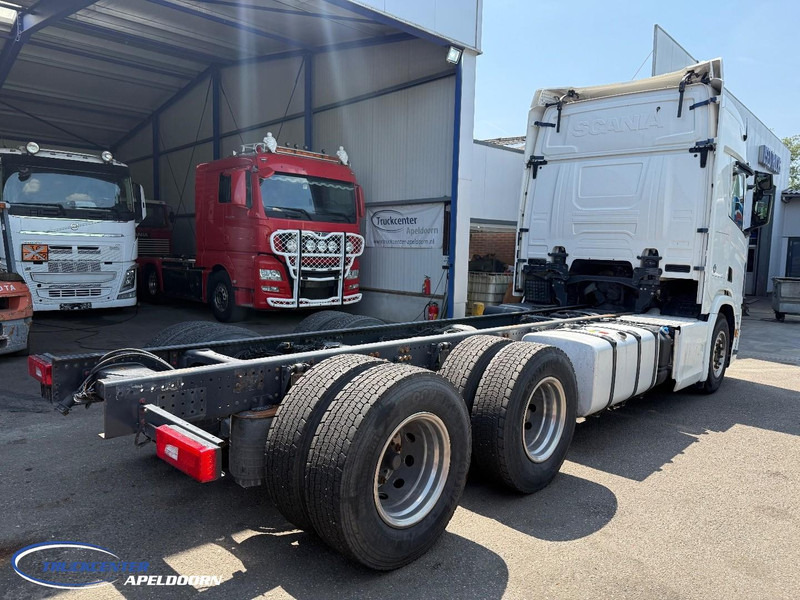 Scania R650 V8 NGS 6x4, Standclima, Retarder, PTO, 9000 Vooras - Autocarro telaio: foto 2 Scania R650 V8 NGS 6x4, Standclima, Retarder, PTO, 9000 Vooras - Autocarro telaio: foto 2